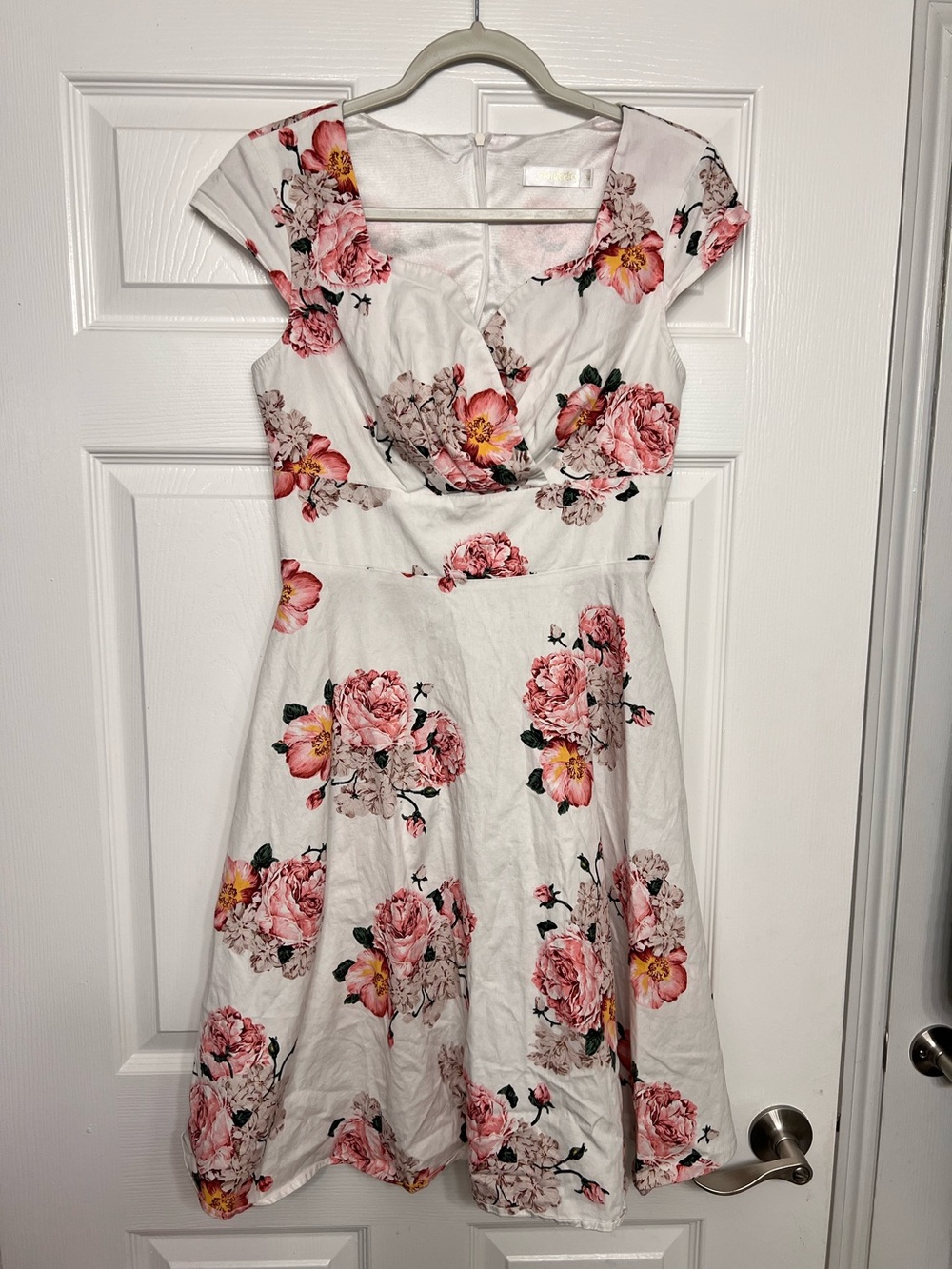 Medium White Floral Fit & Flare Dress with Pink Rose Print